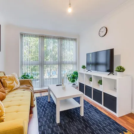 Visit London 1 Bed Flat- Canary Wharf Close To River Thames Exterior photo